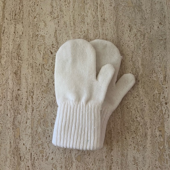 Vintage Mittens - Picture 1 of 8